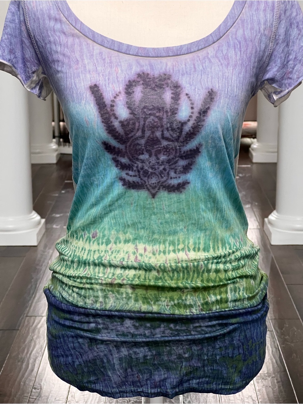 NWT Vintage Free People Women Ombré Purple Blue Green Short Sleeve Top Graphic M - Picture 10 of 11